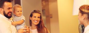 digital signage enhance hotel guest experience