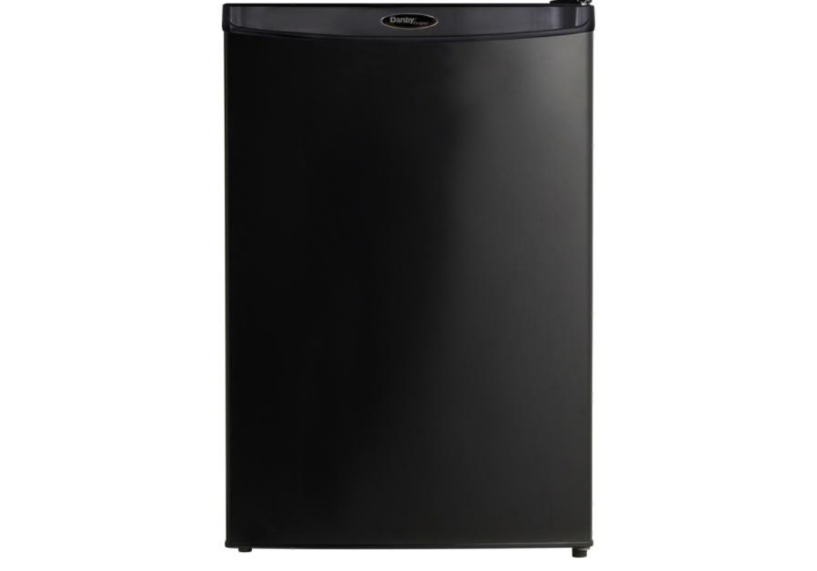 Danby compact refrigerator for hotel guest rooms – hotel mini refrigerator and microwave fridge solution ideal for hospitality environments
